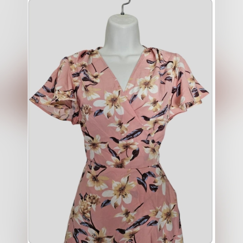 New beautiful pink floral wrap around dress. - Picture 2 of 2